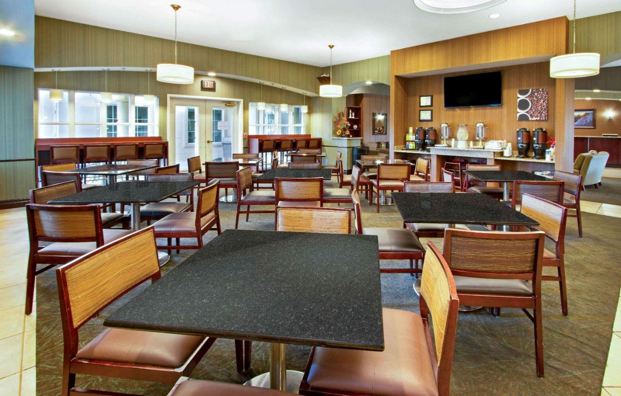 La Quinta Inn & Suites By Wyndham Albuquerque Midtown Ngoại thất bức ảnh