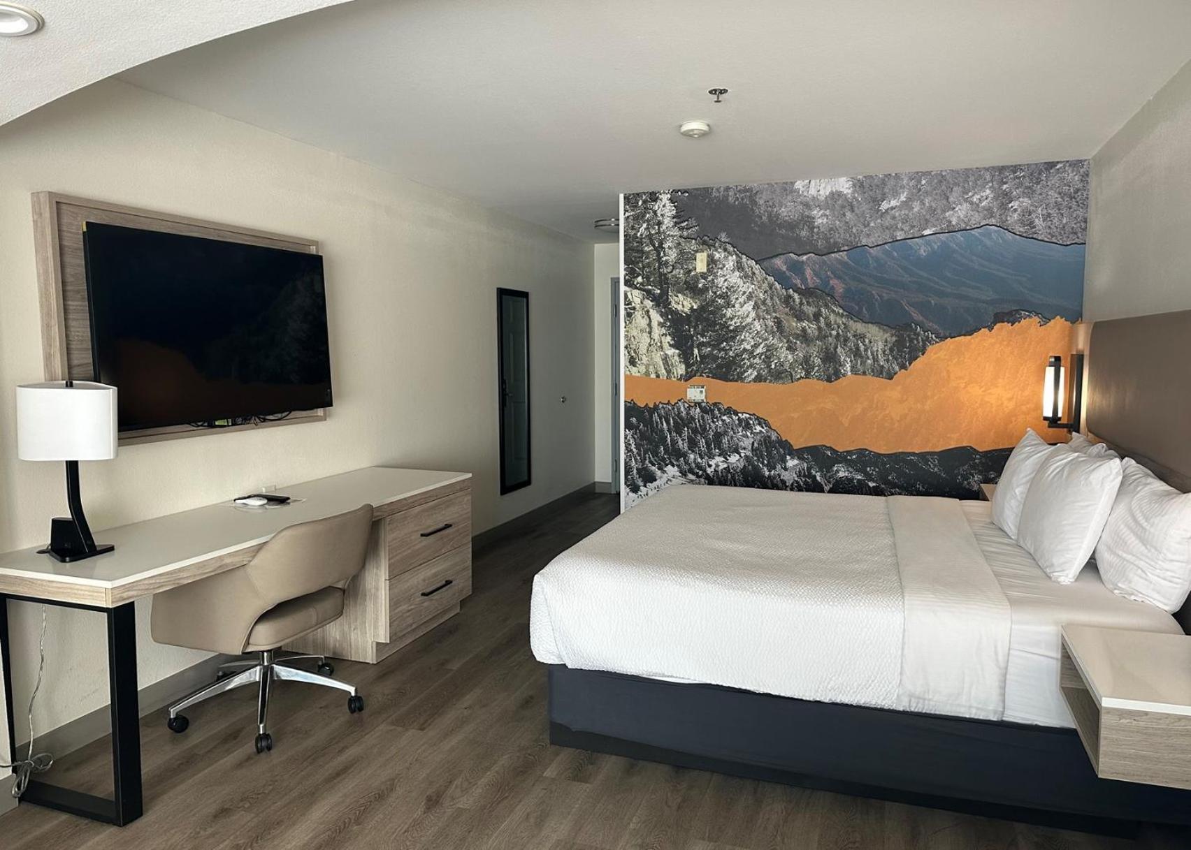 La Quinta Inn & Suites By Wyndham Albuquerque Midtown Ngoại thất bức ảnh